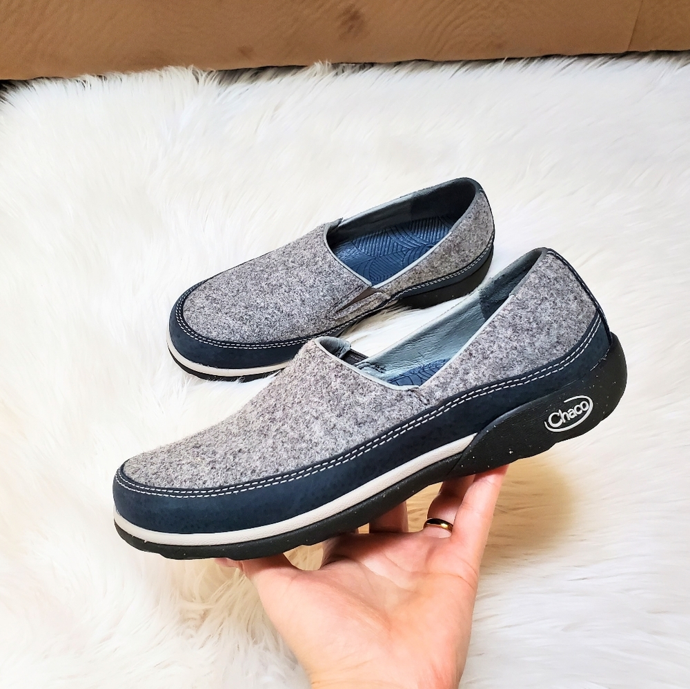 Chaco women's Quinn slip on sneakers